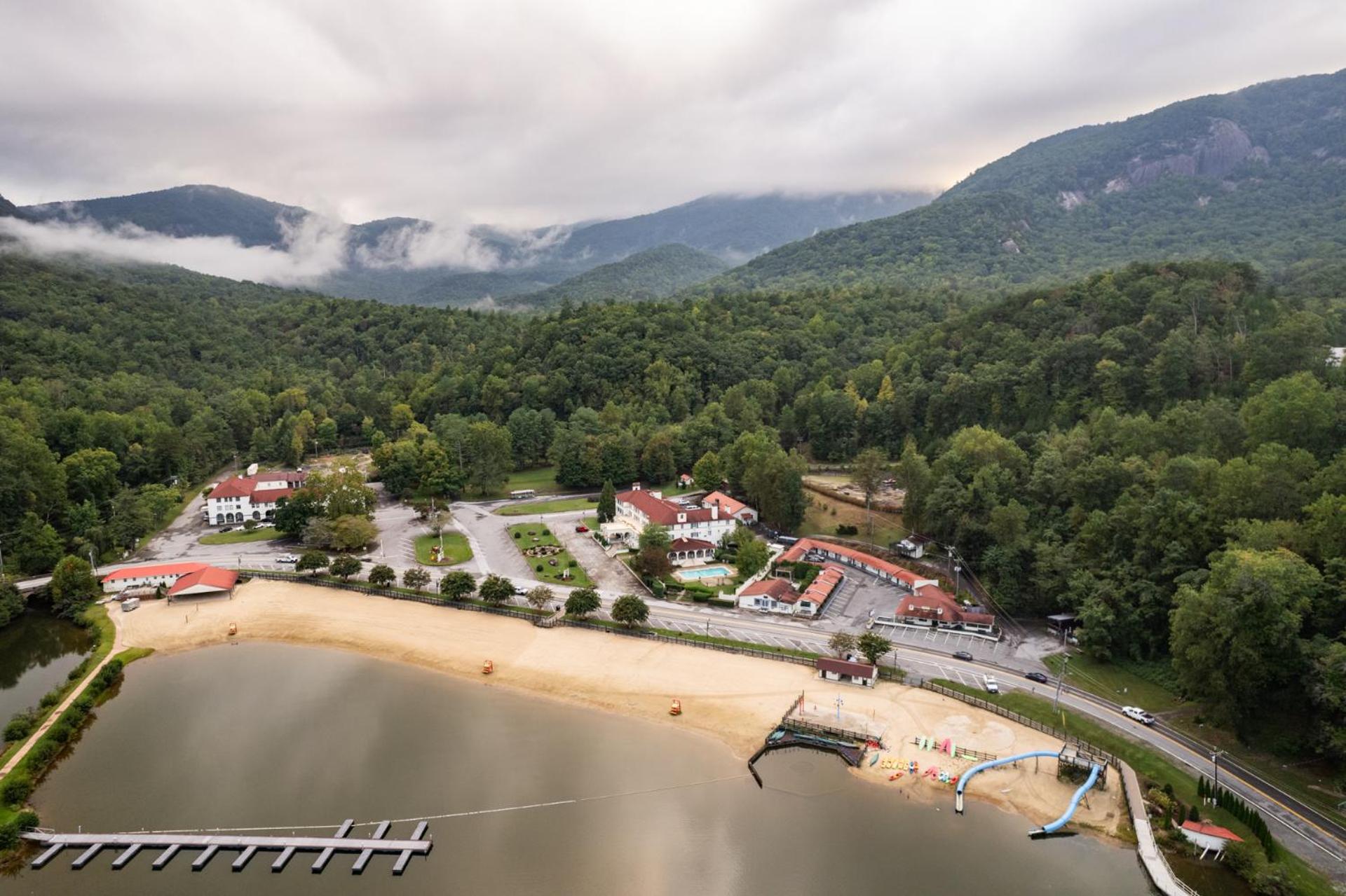 Lake Lure Inn And Spa Exterior foto